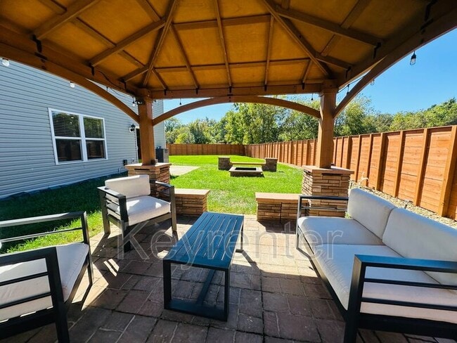 Building Photo - 104 Jesse Baker Ln