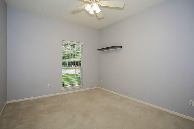 Building Photo - 6105 Jordan Dr