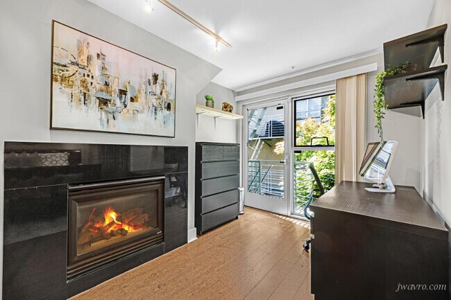 Building Photo - 68 Harriet St