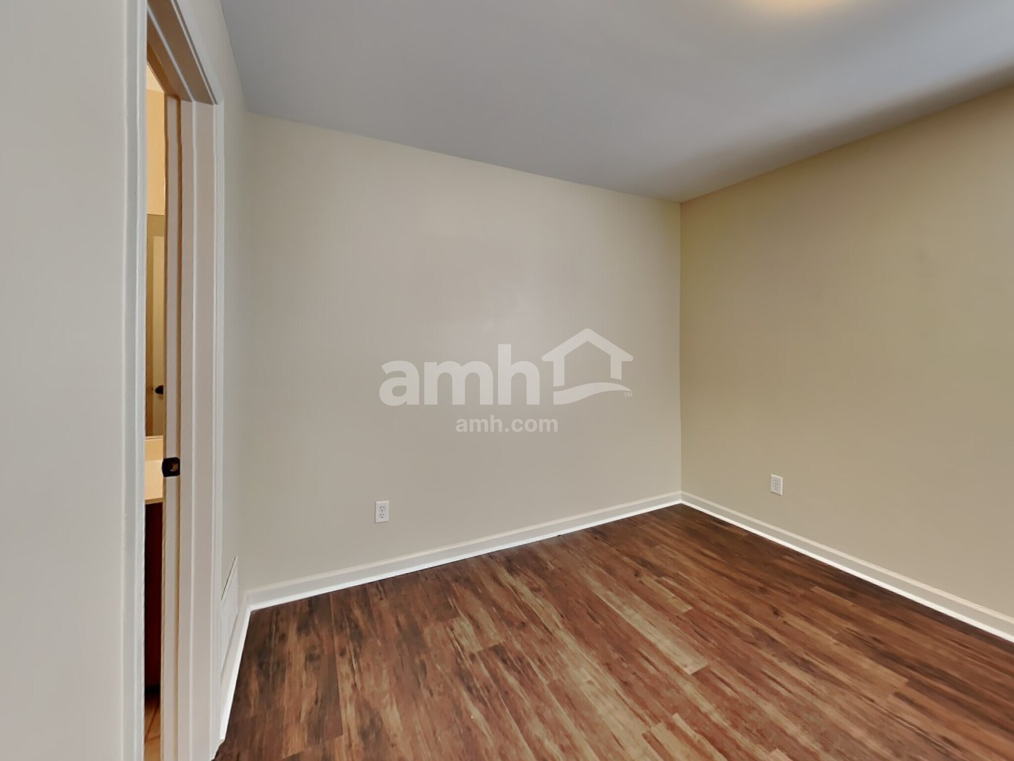 Building Photo - 10221 Eveninghill Dr