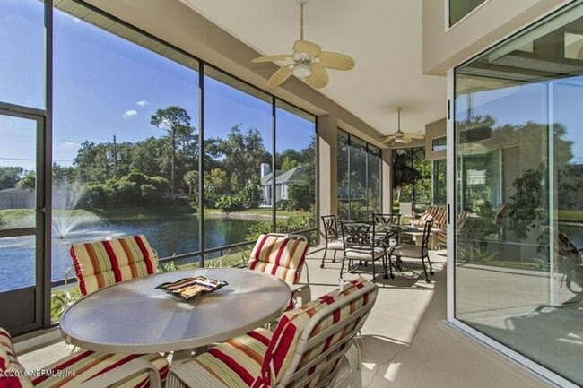 Building Photo - Gated Community