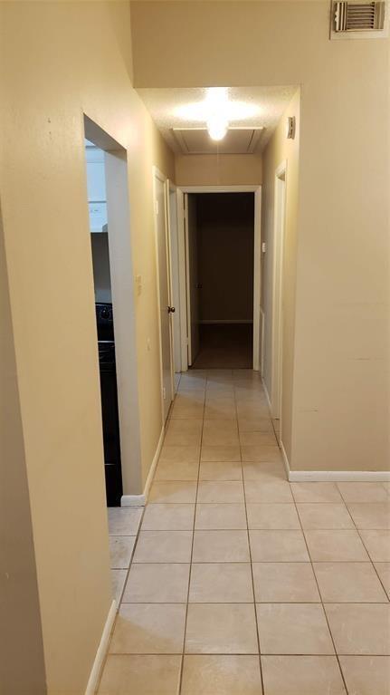 Building Photo - 1205 Anne Ave