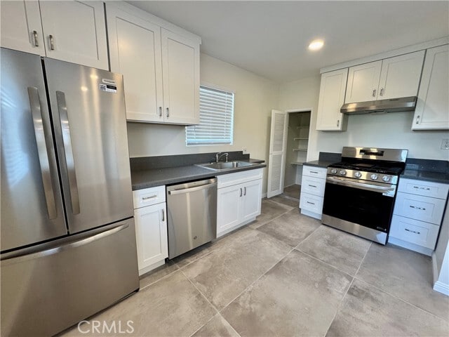 Building Photo - 821 Avenue A Ave