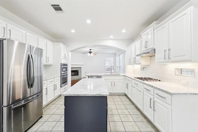 Building Photo - 1025 Horne Dr