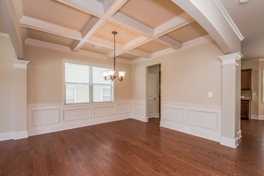 Building Photo - 231 Shaw Dr