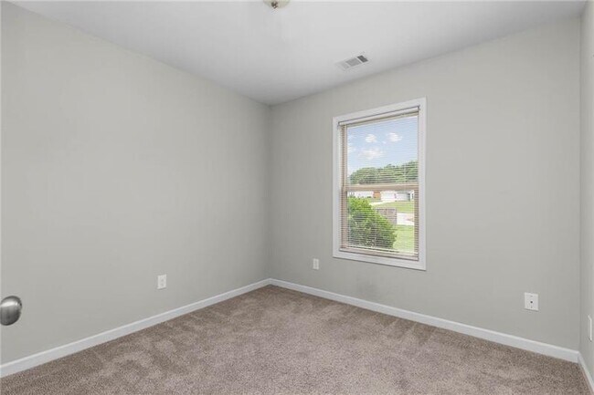 Building Photo - 74 Gray Field Ct