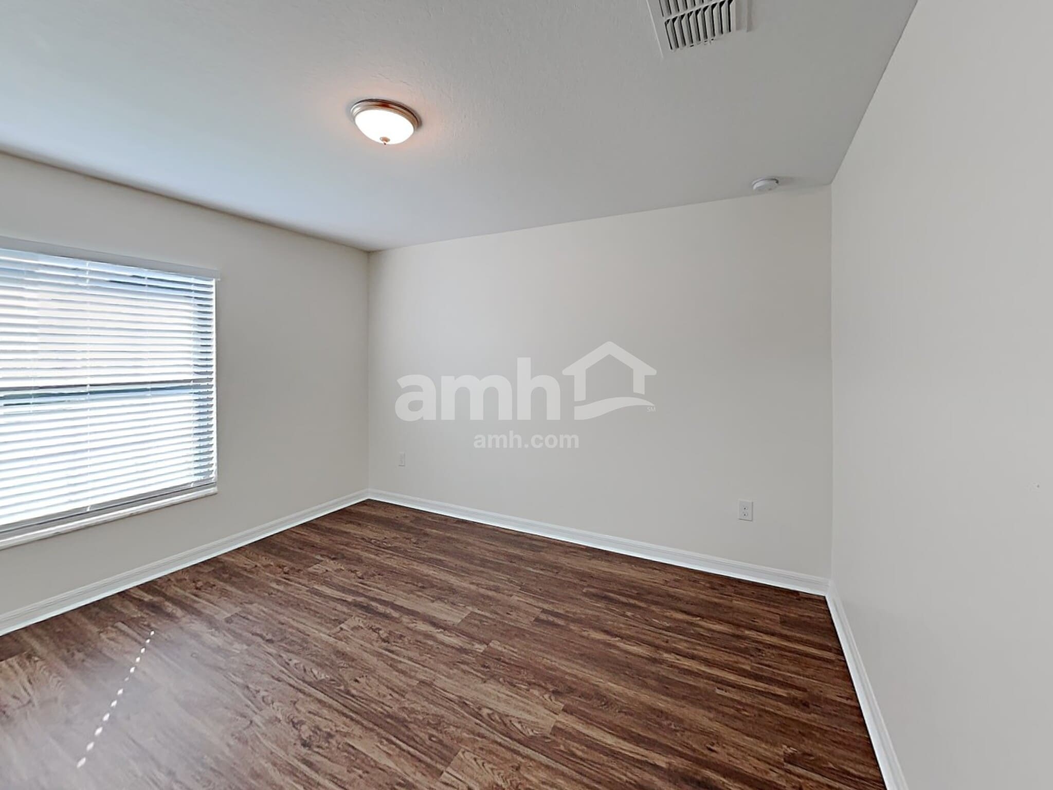 Building Photo - 10435 Carloway Hills Dr