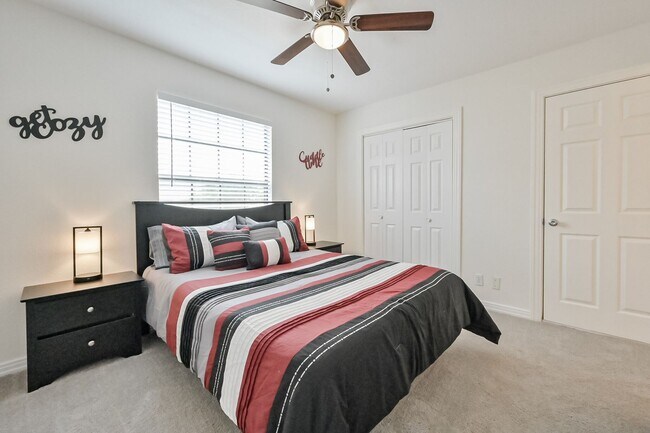 Building Photo - FULLY FURNISHED Grand Prairie 4 Bedroom Home