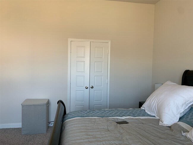 Building Photo - 4326 Pale Fox Ln