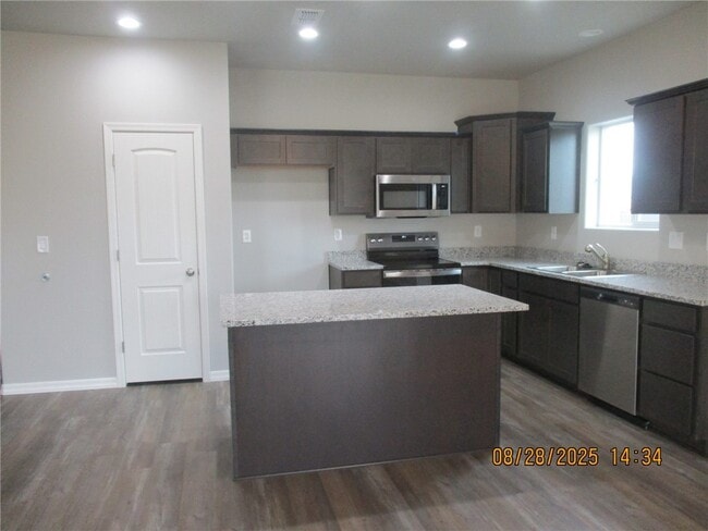 Building Photo - 6194 S Pawnee Ct