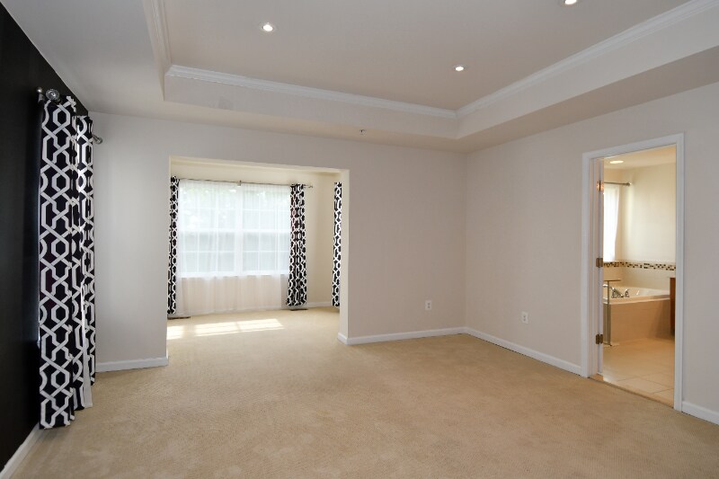 Building Photo - 4230 Winding Waters Terrace