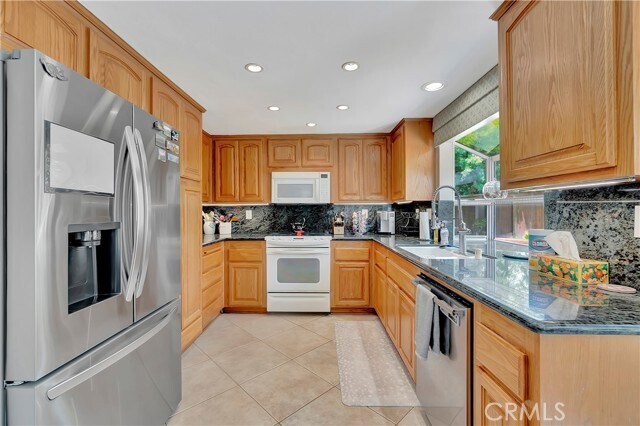 Building Photo - 23941 Frigate Dr