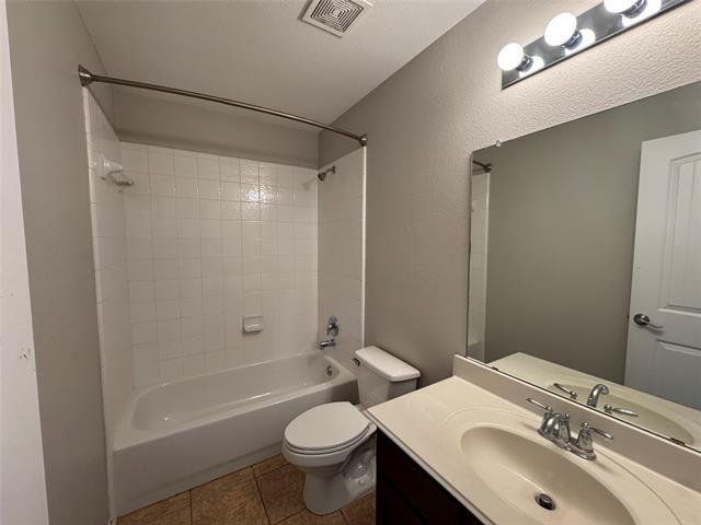 Building Photo - 9512 Crooked Cat Dr