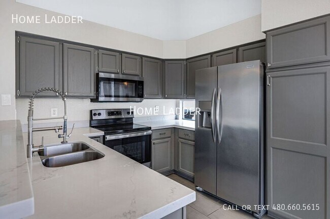 Building Photo - 4031 N Ranier-