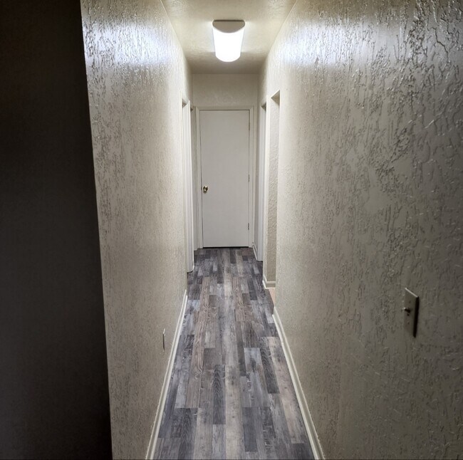 Building Photo - 1125 Williams Rd