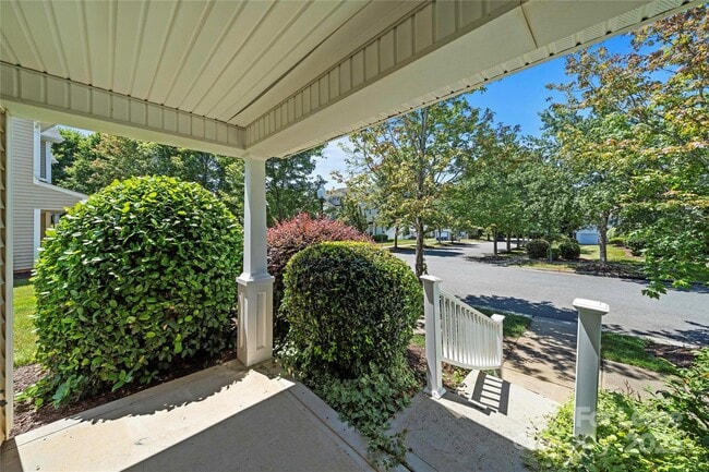 Building Photo - 10606 Trolley Run Dr