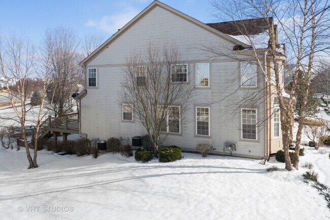 Building Photo - 26224 Whispering Woods Cir