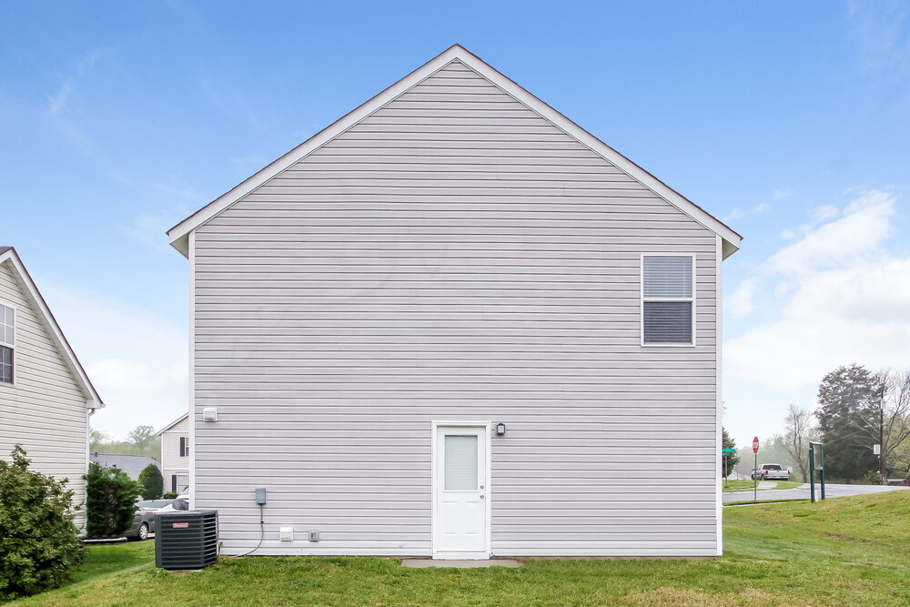 Building Photo - 5805 Greenway Vista Ln