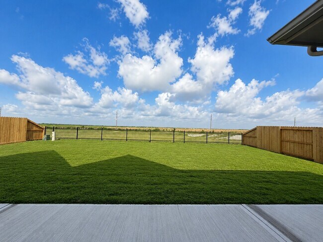 Building Photo - 10507 Bright Cloud Dr