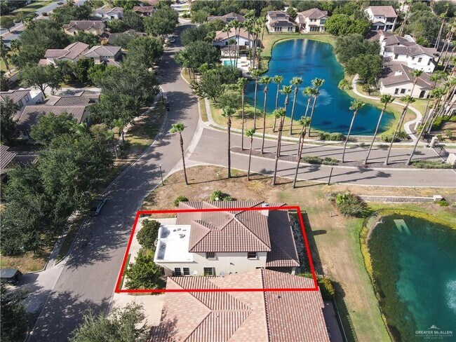 Building Photo - 3101 Santa Rita St