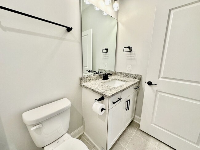 Building Photo - Spacious New Home in Sun City!