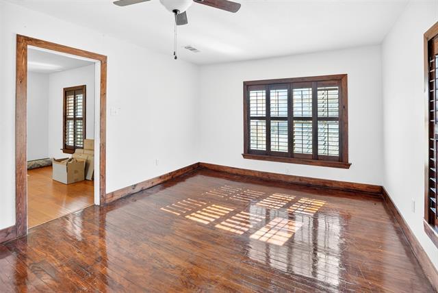 Building Photo - 316 W Rucker St