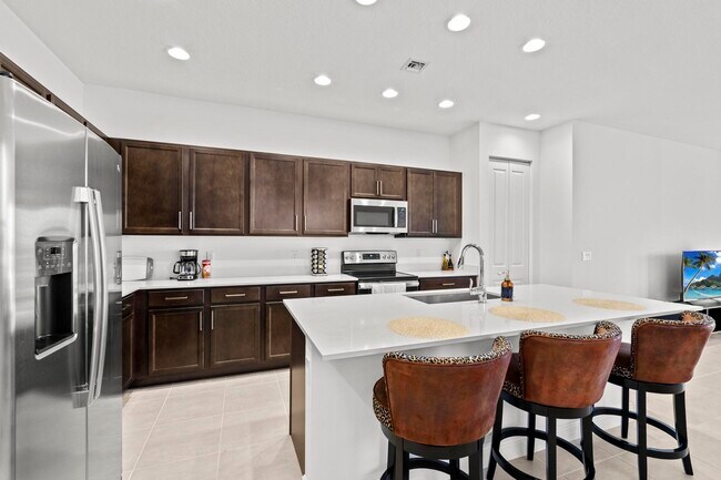 Building Photo - 16462 Sea Turtle Pl