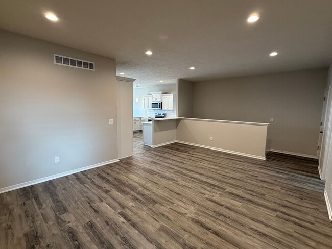 Building Photo - 8807 Daywood Ln