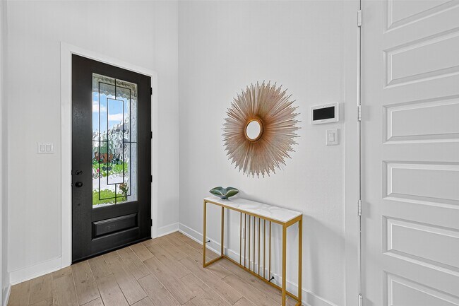 Building Photo - 8735 Flounder Rosa Ln