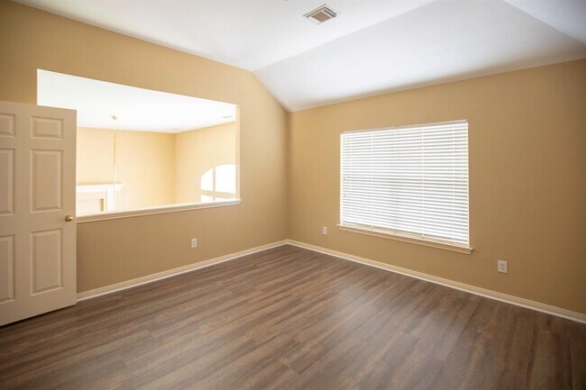 Building Photo - 6415 Coley Park