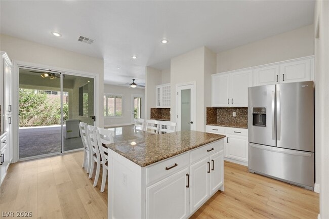 Building Photo - 9934 Wonderful Day Dr