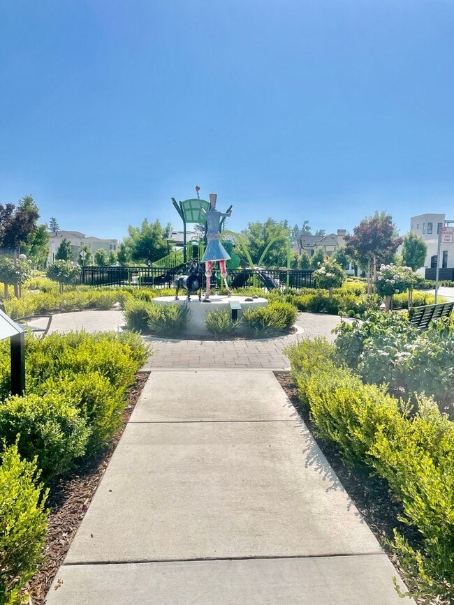 Building Photo - Wow! Custom Built Smart Home in Sutter Par...