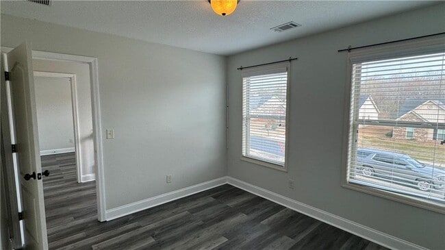 Building Photo - 1469 Dillard Heights Dr