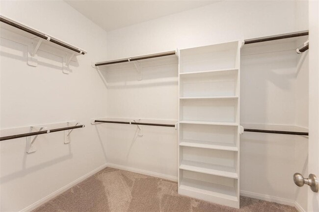 Building Photo - 7215 Wilshire Ct
