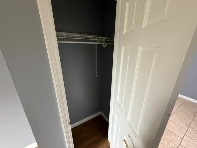 Building Photo - 107 N High St