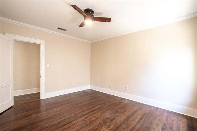 Building Photo - 5218 Vanderbilt Ave