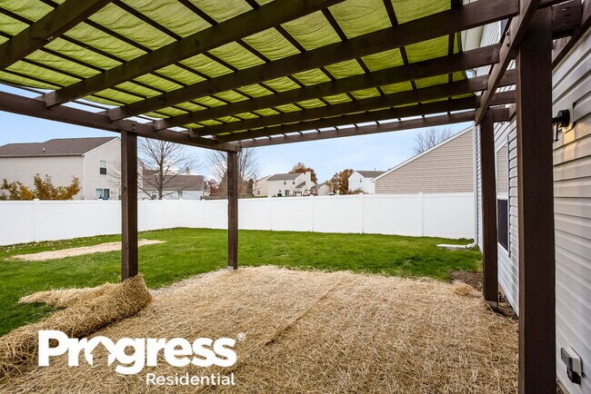 Building Photo - 1560 Orchestra Way