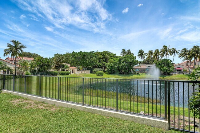 Building Photo - 23443 Mirabella Cir