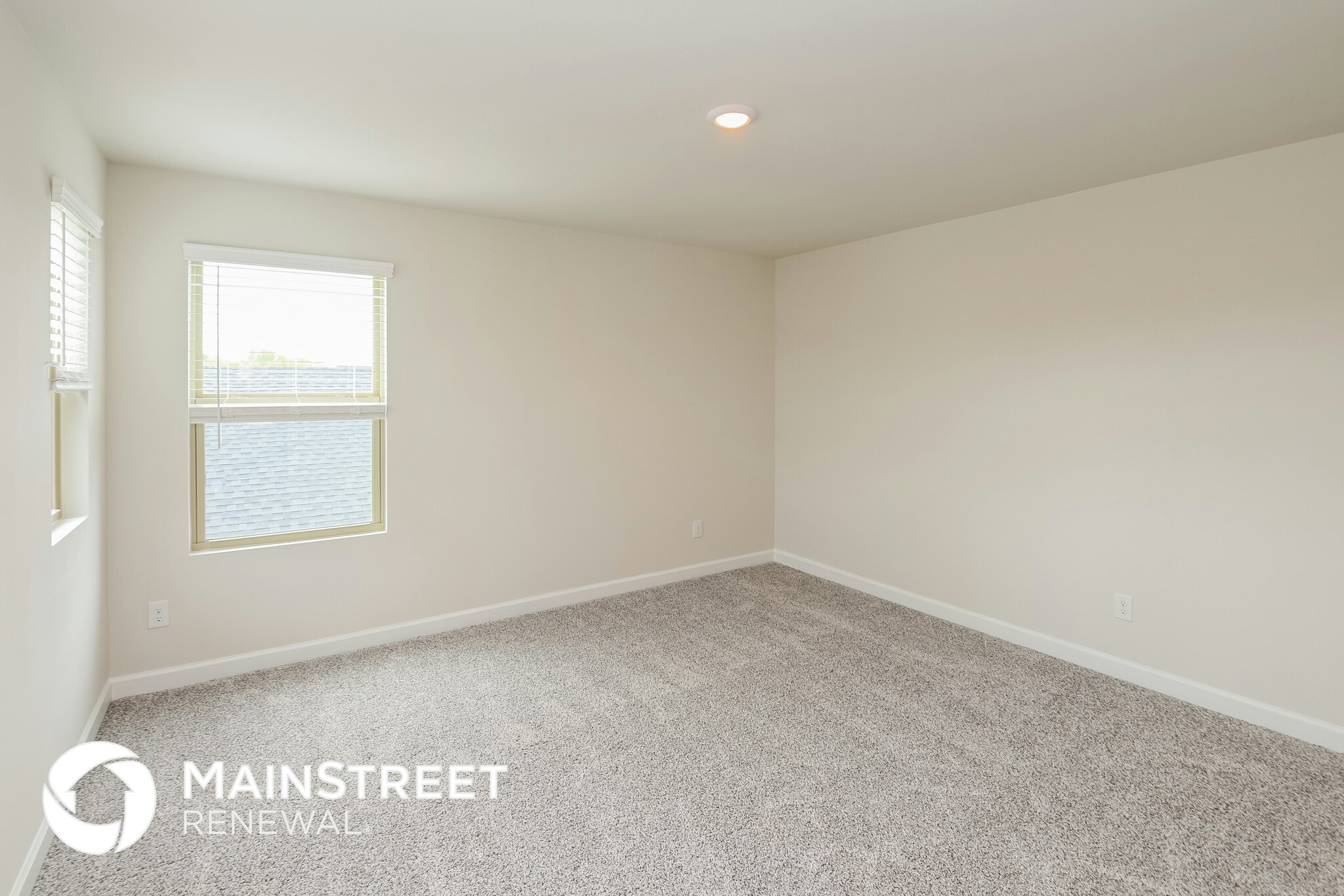 Building Photo - 11909 Red Leaf Dr