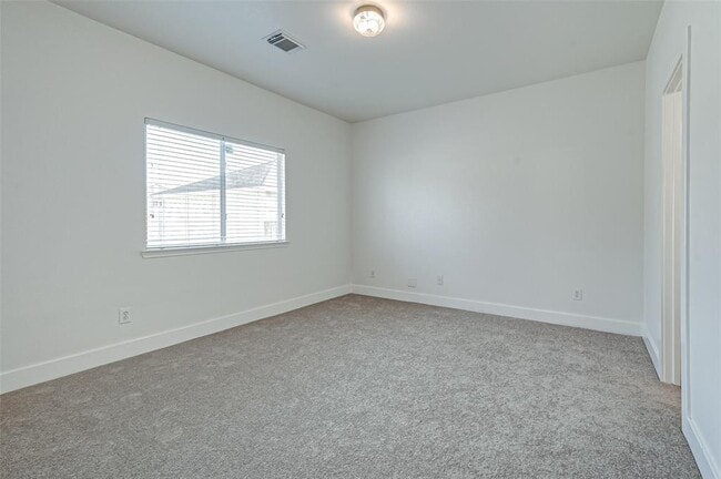 Building Photo - 11920 Princess Garden Way