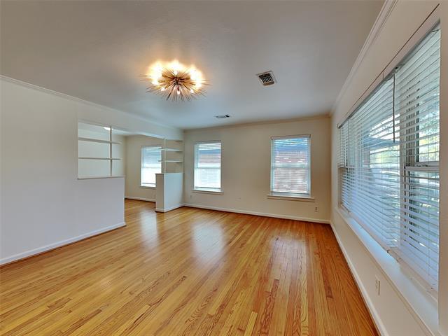 Building Photo - 2102 Elmwood Blvd