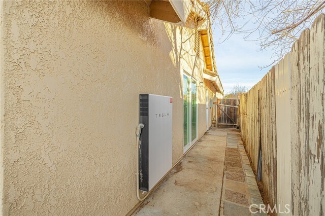 Building Photo - 38659 Angele Trumpet Ct