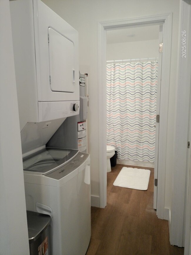 Building Photo - Luxury Brand-New ADU – Fully Furnished with Designer Farmhouse Flair