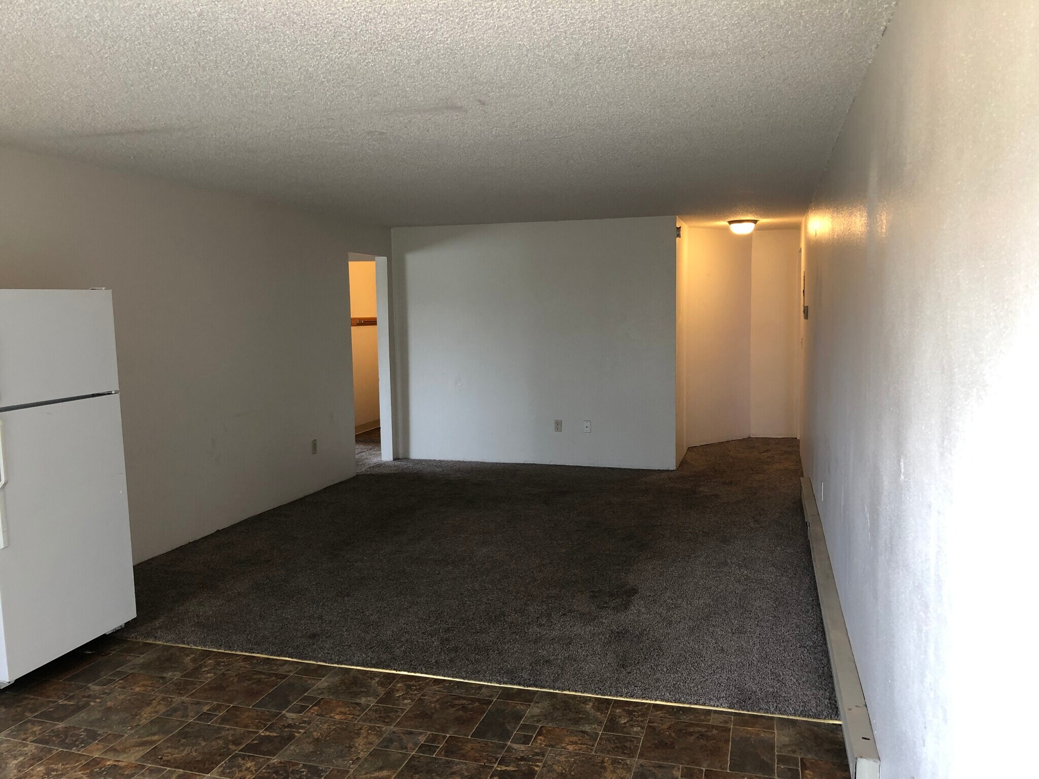Building Photo - 500 NE Maiden Ln