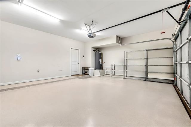 Building Photo - 5916 Hudson St