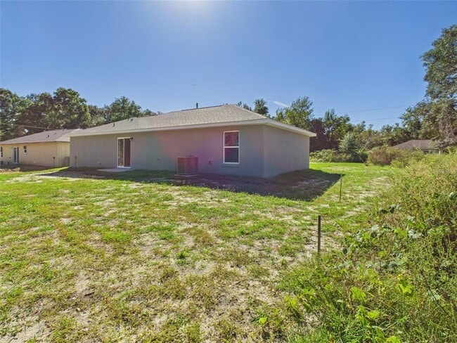 Building Photo - 5323 NW 8th Pl