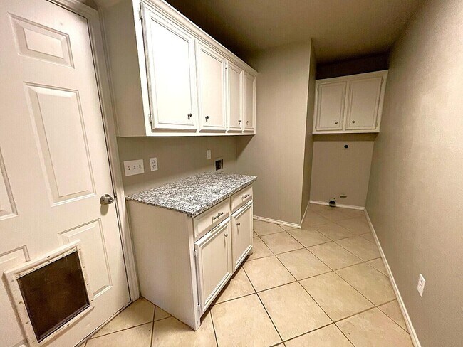 Building Photo - 6328 10th St