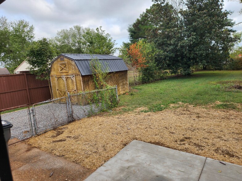 Building Photo - 1546 Winding Way Cir
