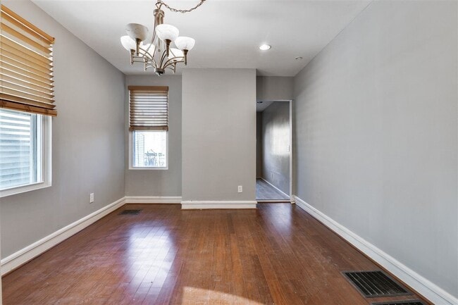 Building Photo - 434 Fairmount Ave