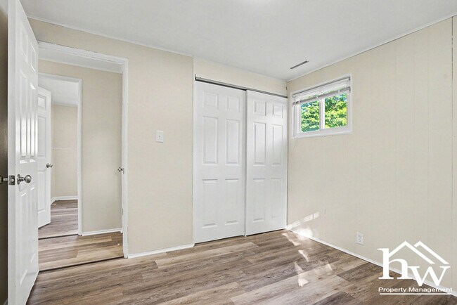 Building Photo - Charming 3-Bedroom Home Near Erskine Park